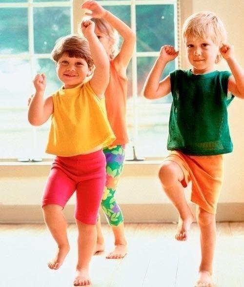 Игры-стишки с движениями для детей 2-6 лет.